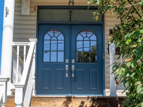 361 Library Pl, Oakmont, PA 15139