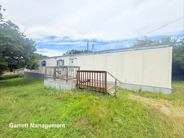 916 Iroquois Dr, Burnet, TX 78611