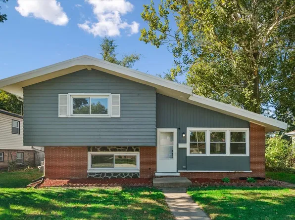 15218 Hastings Dr, Dolton, IL 60419