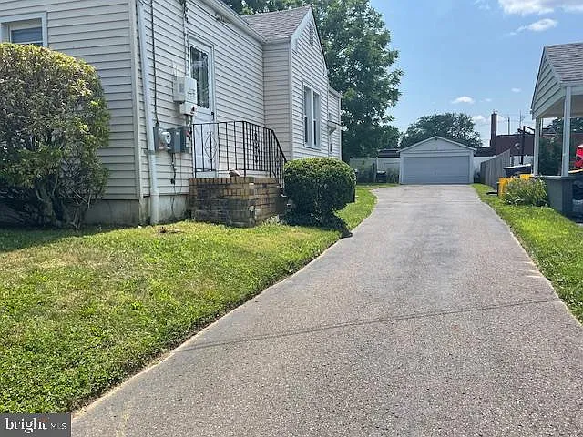 721 Mayflower Ave — Photo 21