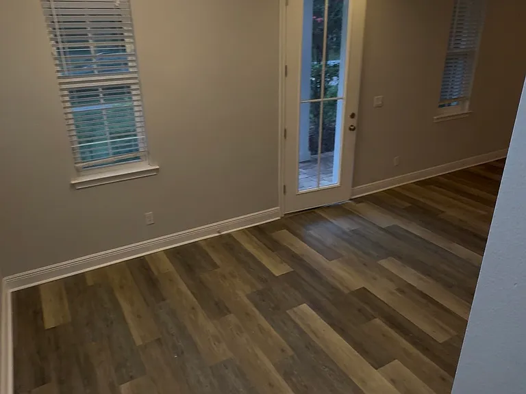 2607 S Brown Ave — Photo 6