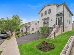 800 Pleasantview Ter FLOOR 2, Ridgefield, NJ 07657