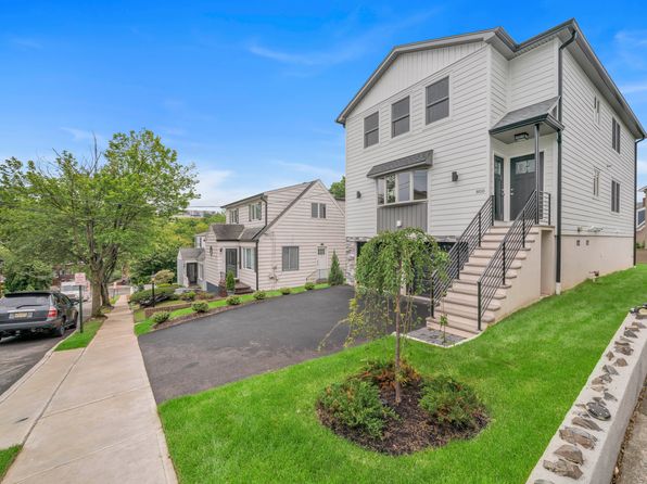 800 Pleasantview Ter FLOOR 2