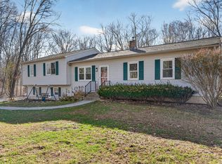 116 Spicer Hill Rd, Ledyard, CT 06339