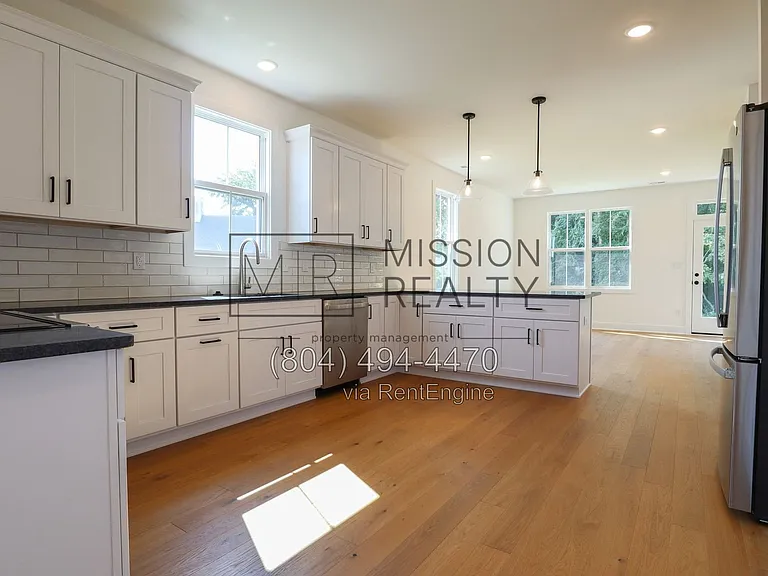 4338 North Ave — Photo 6