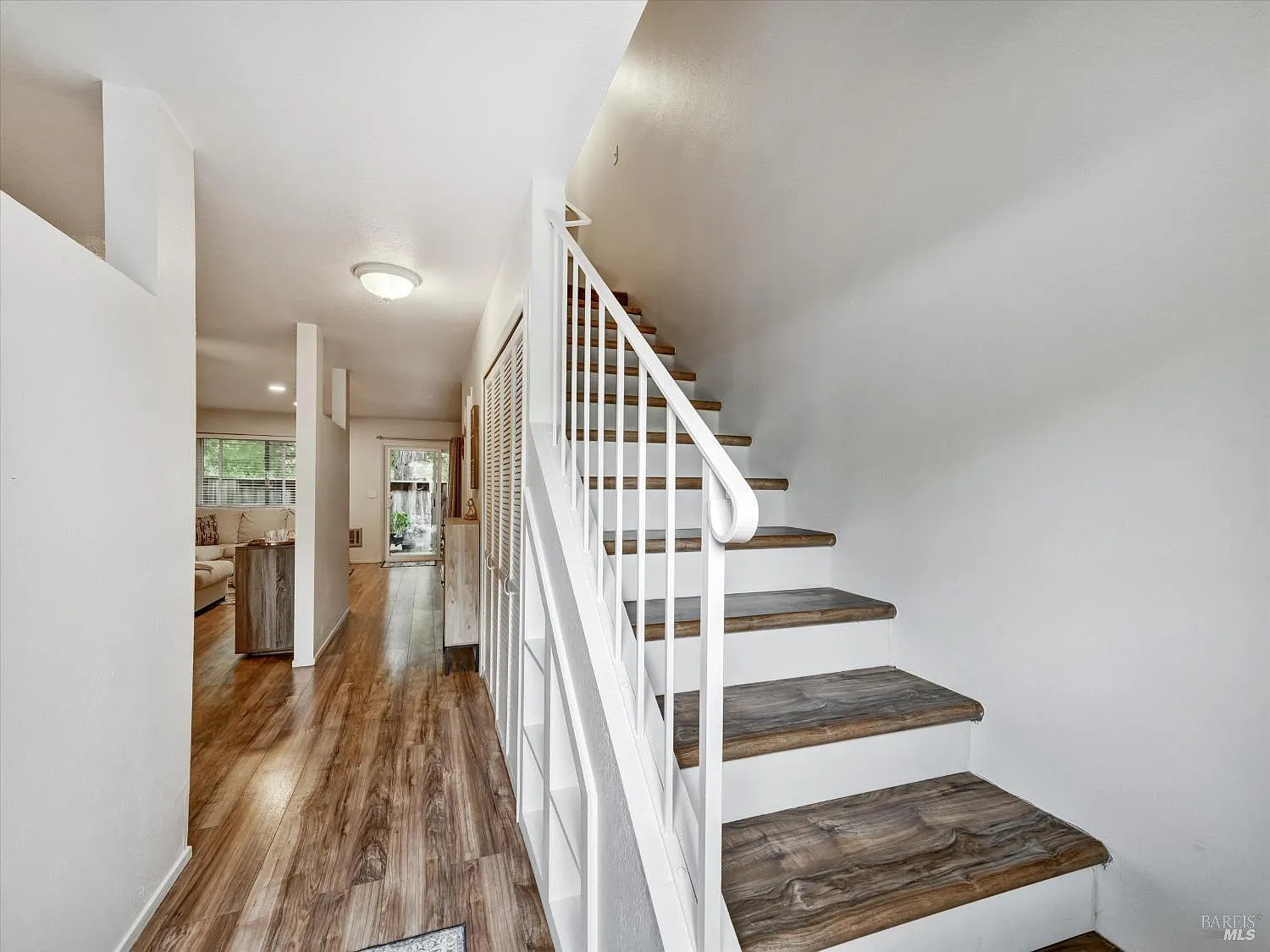 712 Racquet Club Circle - Photo 4
