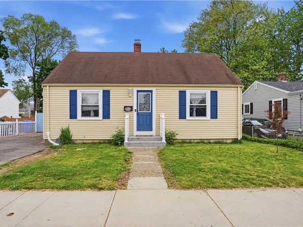 143 Balch St, Pawtucket, RI 02861
