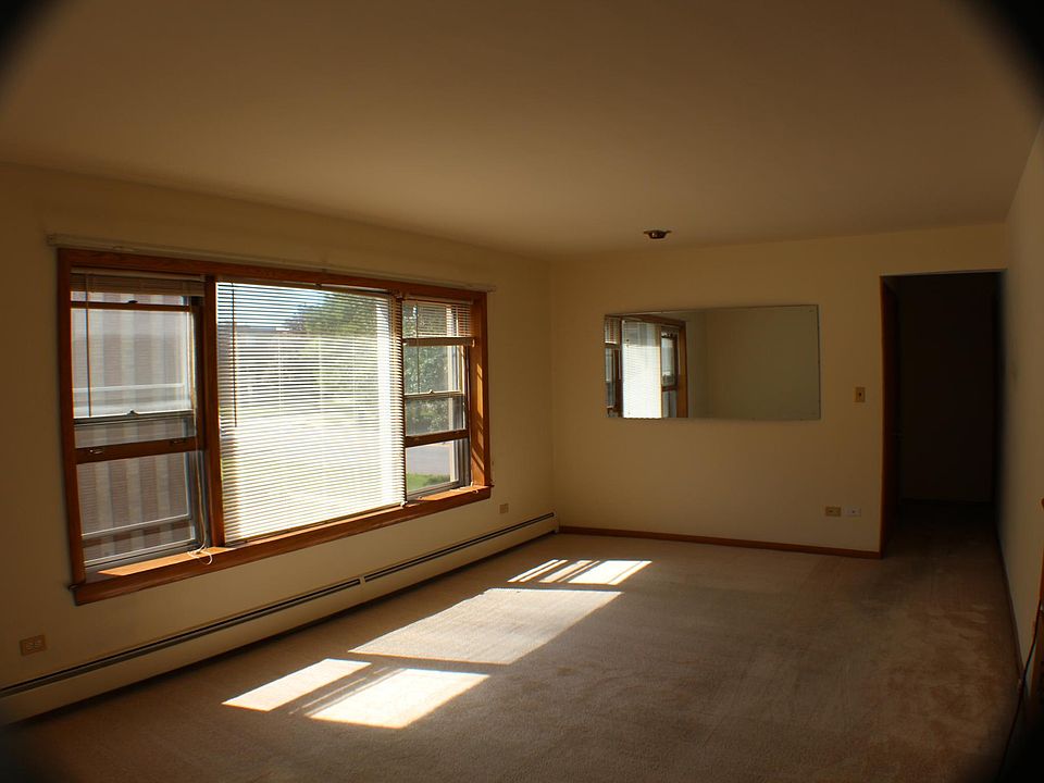 1st image of 3103 S Harlem Ave APT 2A