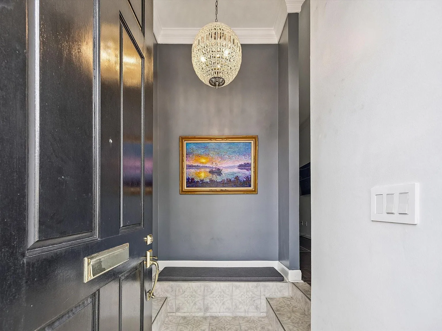 2 bed, 2.5 bath, 2372 sqft, $3,500 — Photo 2