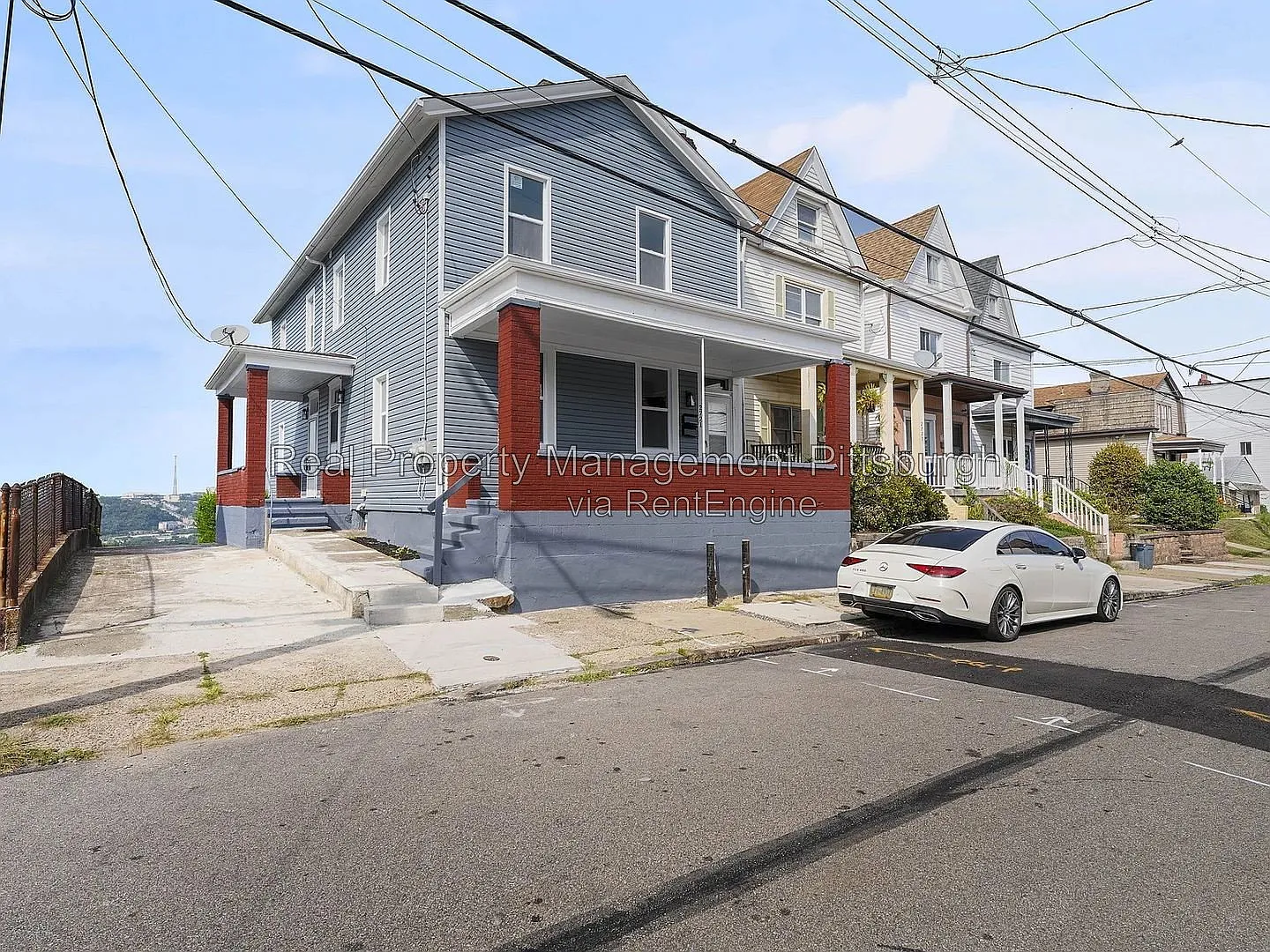 2 bed, 1.0 bath, 1100 sqft, $1,450 — Photo 1