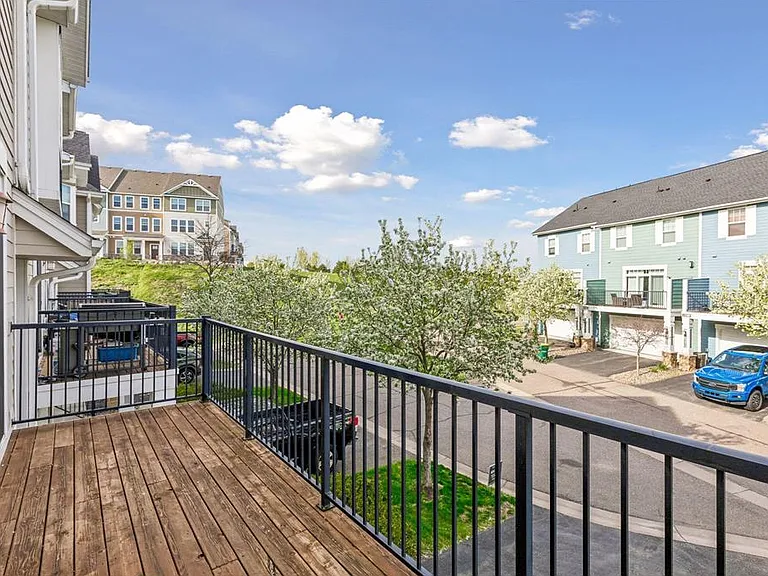 15592 Eagles Nest Way — Photo 12
