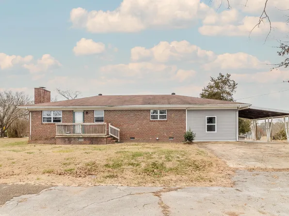 10 Graham Cir, Rock Spring, GA 30739