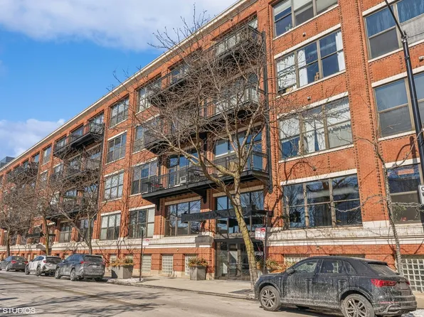 1040 W Adams St Unit 219, Chicago, IL 60607