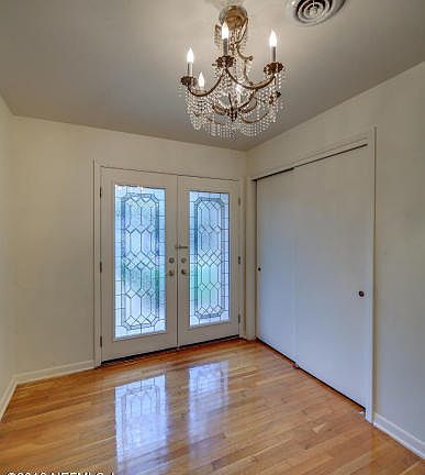 4th image of 1134 Sunnymeade Dr