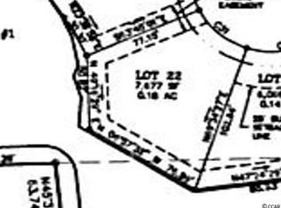 22 Lake Pointe Dr, Murrells Inlet, SC 29576