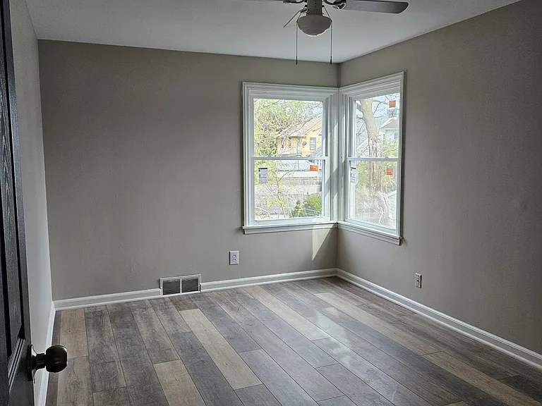 716 Smith St #2 — Photo 12