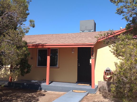 2nd image of 783 Lomita Dr
