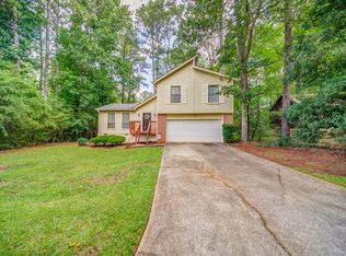 5611 Whittondale Rd, Lithonia, GA 30058