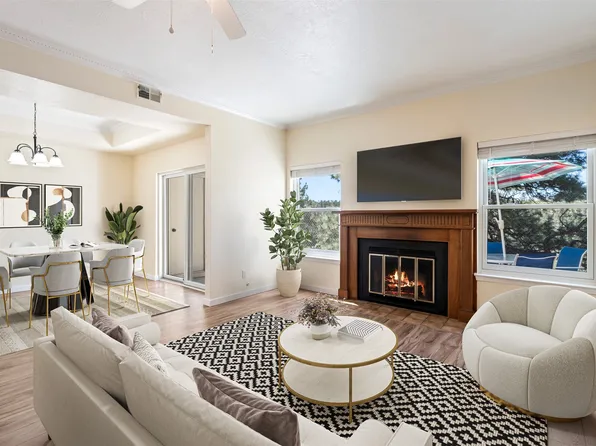 505 Oppenheimer Dr APT 904, Los Alamos, NM 87544