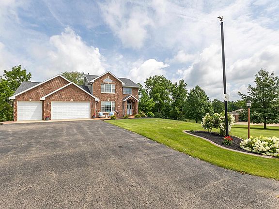 3rd image of 15033 Abbey Wood Ct