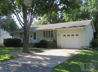 715 Borst St, Sheffield, IA 50475