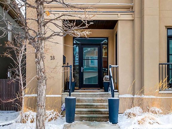 2nd image of 18 Murmansk Way SW