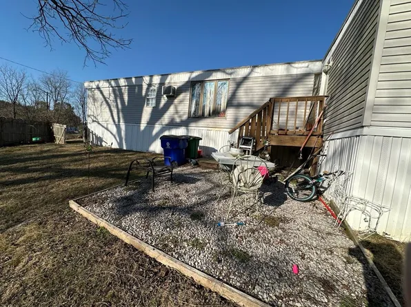 475 Stone St, Christiansburg, VA 24073