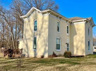 519 W 2nd St, Montgomery City, MO 63361