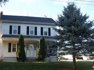 129 Mountain Top Rd, Glen Gardner, NJ 08826