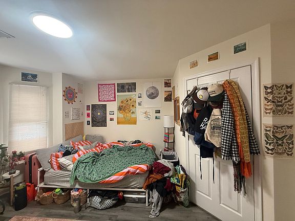4th image of 1836 N Bouvier St #1