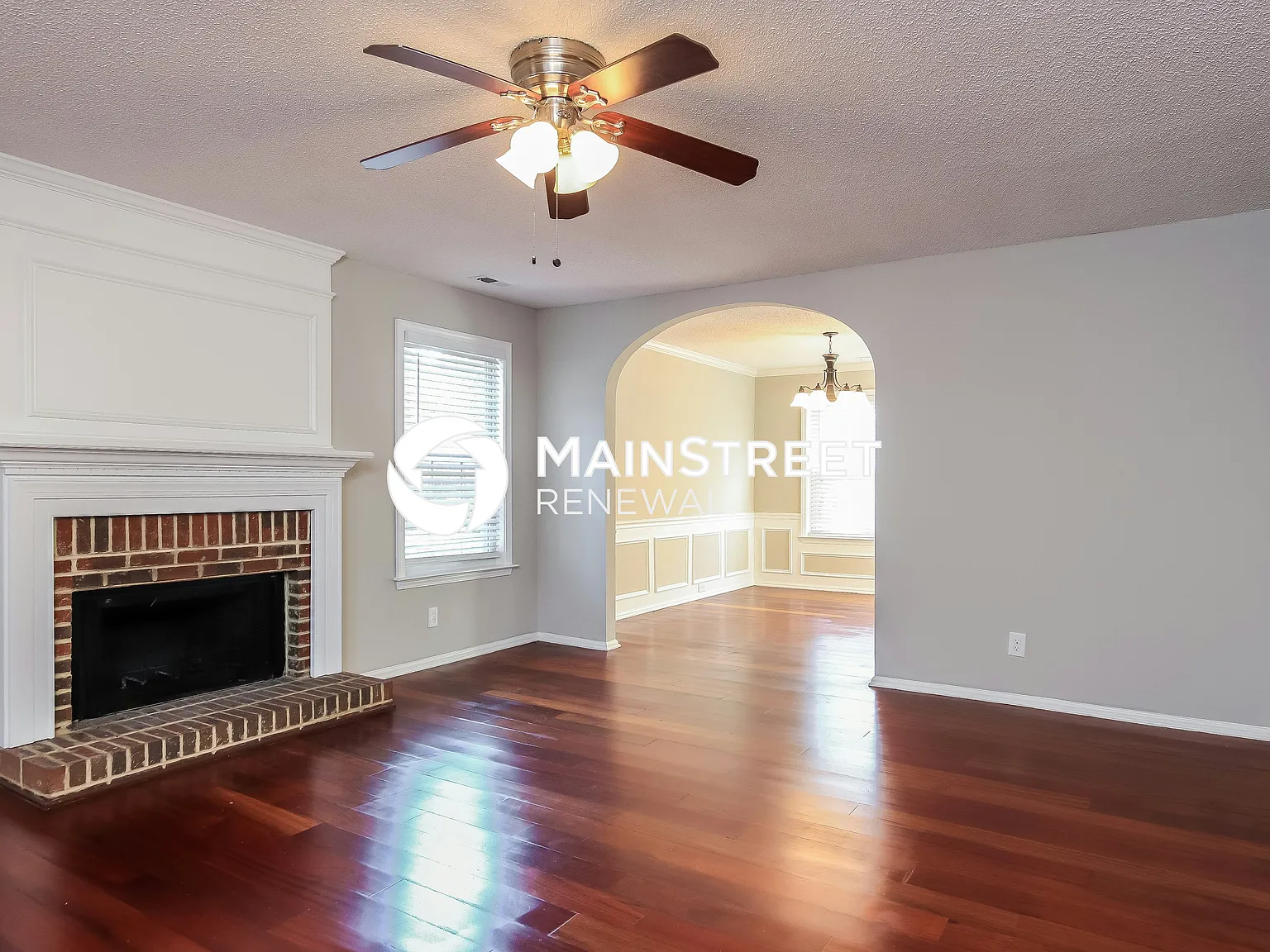 3912 Toyon Dr — Photo 4