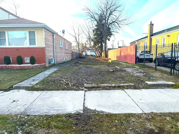 8720 S Honore St, Chicago, IL 60620