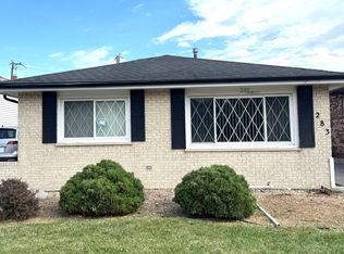 283 Luella Ave, Calumet City, IL 60409