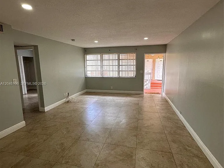 9976 Twin Lakes Dr #35 — Photo 10