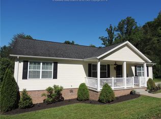 573 Olive Way, Elkview, WV 25071