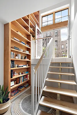 Sold by Compass | media 10