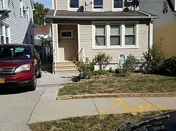 8843 238th St, Bellerose, NY 11426