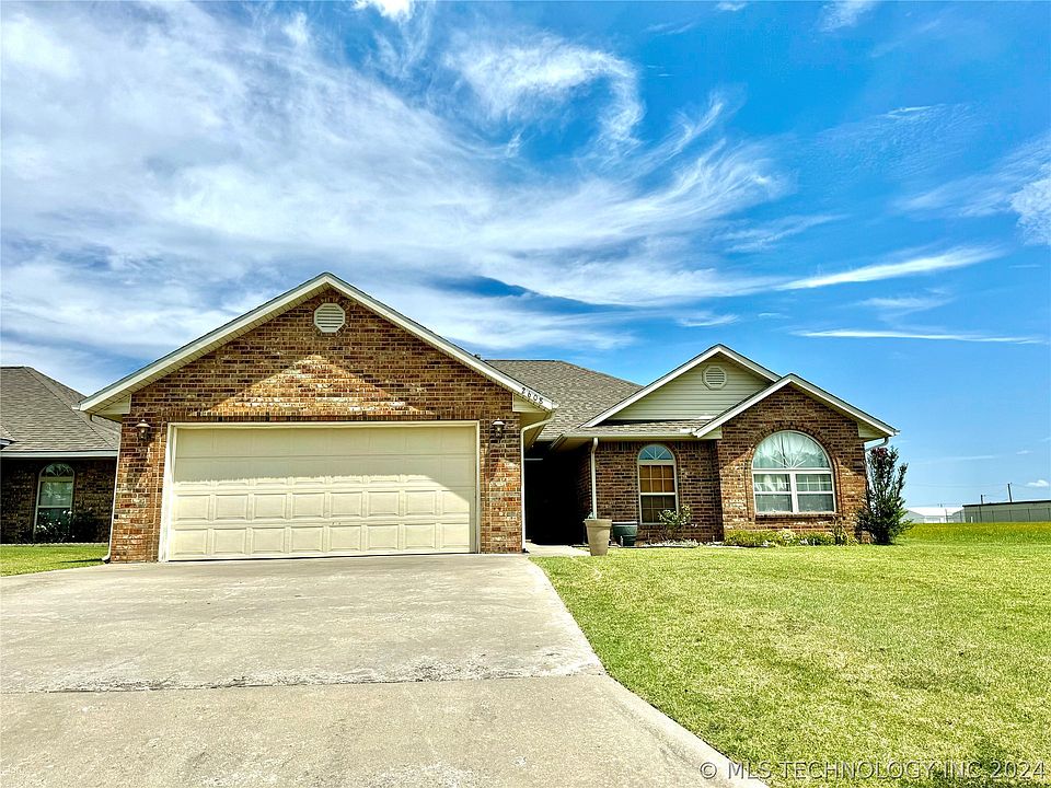1st image of 2608 Eastgate Dr