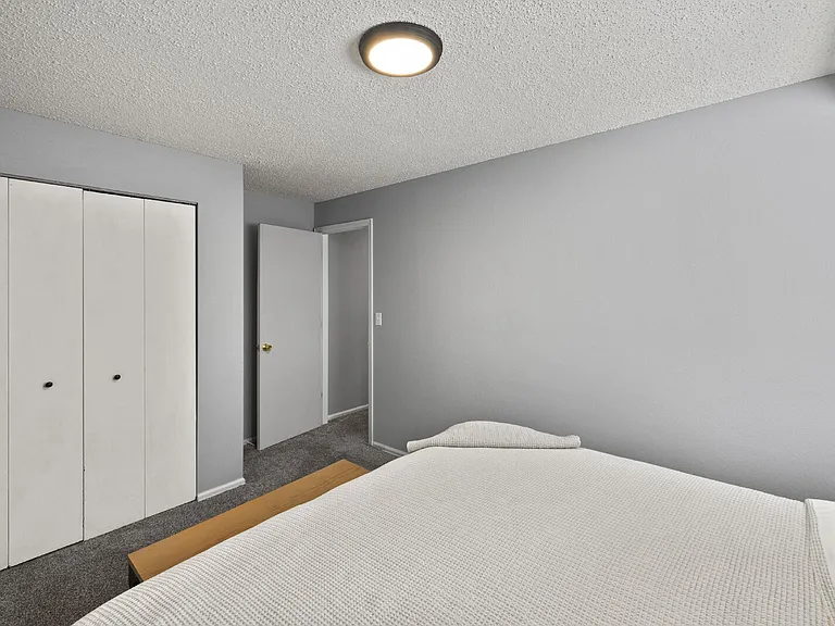 4570 Lincoln Plaza Dr — Photo 30