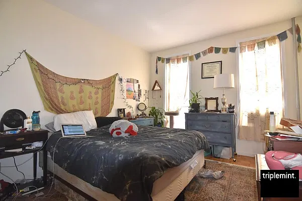 Rented by Triplemint | media 11
