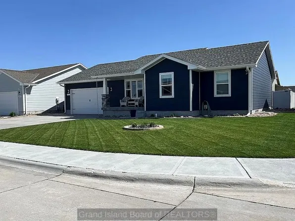 4357 Rodney Cir, Grand Island, NE 68803