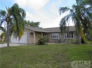 2187 SE Triumph Rd, Port Saint Lucie, FL 34952