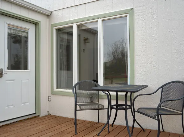 21 S 2nd St, Sunburst, MT 59482