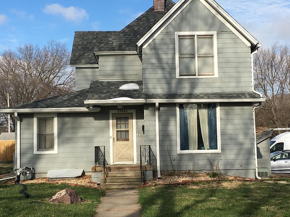 1st image of 309 E 22nd Ave #B