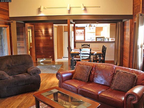 5th image of 106 Remington Way