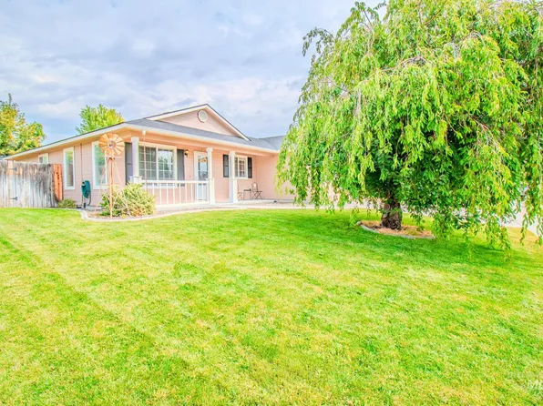 1534 W Topanga Ct, Kuna, ID 83634