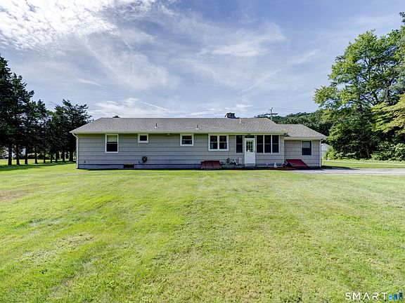 5th image of 39 Fitch Hill Road