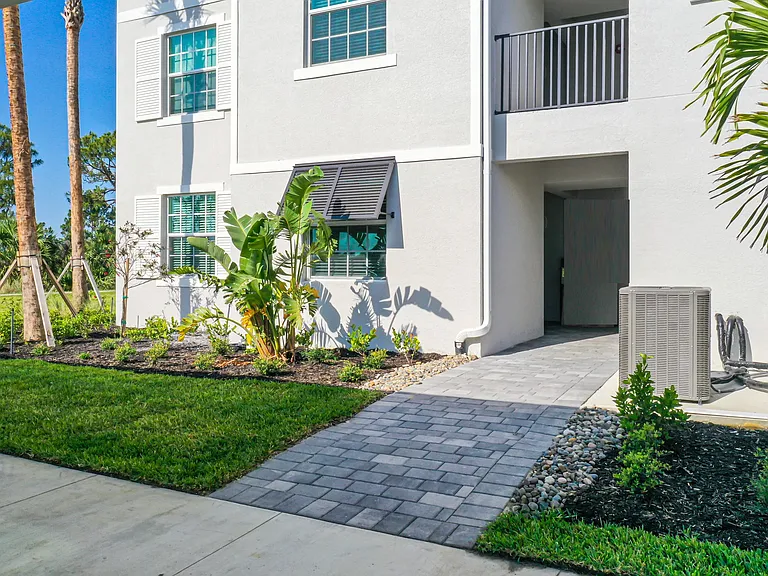 43060 Greenway Blvd #711 — Photo 4