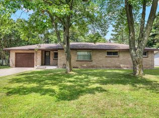 3232 Welsby Ave, Stevens Point, WI 54481