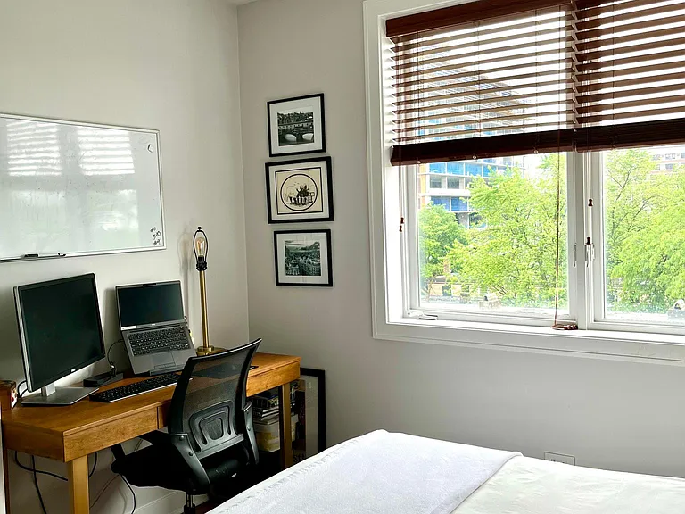825 N Hudson Ave #4D — Photo 12